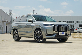 2023款奇瑞瑞虎9 2.0T 双离合两驱豪华版 7座 改款