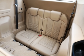 2023款五菱凯捷 混动铂金版 2.0L DHT奢享型