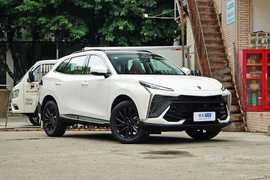 2024款东风风行T5 EVO 狂飚版 1.5TD DCT马赫钻石款