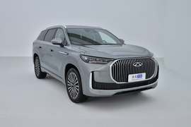 2025款奇瑞瑞虎9 2.0T尊享版