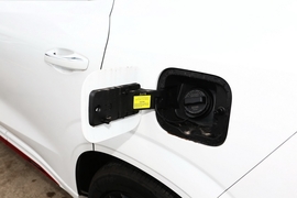 2023款长安欧尚Z6 蓝鲸 2.0T 自动智远型