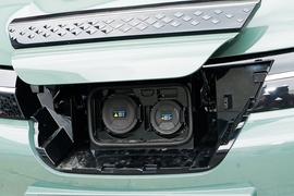 2023款东风纳米BOX 冠军款 轻风版 201km标准型