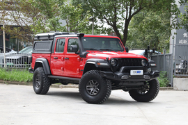 2024款Jeep 角斗士宿营版