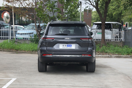 正后
