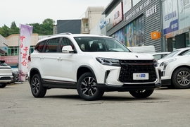 2024款东风风行T5 盛世款 1.6L CVT追梦版 五座