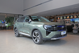 2025款福特领睿 EcoBoost 170 尊领型PLUS