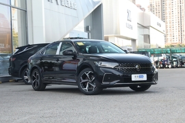 2025款大众帕萨特 出众款 380TSI 星空龙腾版