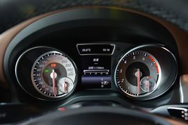 2014款奔驰CLA260 4MATIC