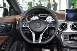 2014款奔驰CLA260 4MATIC