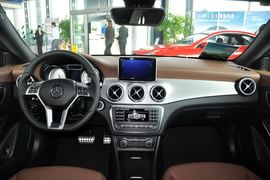 2014款奔驰CLA260 4MATIC