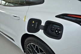 2025款极氪 001 WE版 95kWh 后驱