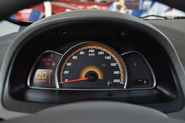 2013款雪佛兰赛欧三厢1.2手动时尚版