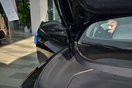 2025款阿维塔12  Max增程版