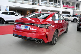 2024款奇瑞艾瑞泽8高能版 2.0T DCT劲