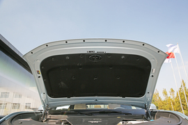 2025款方程豹 豹8 智勇旗舰版 7座