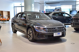 2025款大众速腾 300TSI DSG卓越版