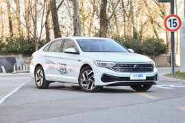 2025款大众速腾 300TSI DSG超越版