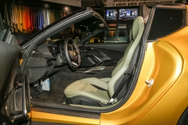 2024款法拉利12Cilindri 6.5L Spider