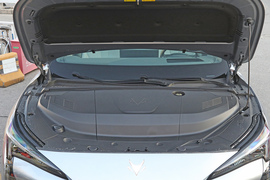 2024款ARCFOX极狐 阿尔法S5 650ULTRA 390kW