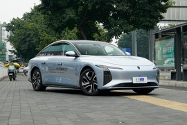 2024款东风风行星海S7 555km 共创版