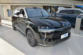 2024款问界M9 纯电 Ultra版 100kWh 5座版