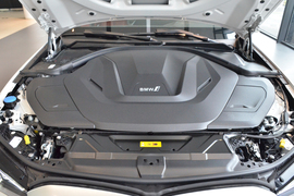 2025款宝马i3 eDrive 35 L