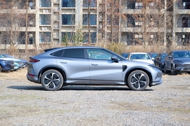 2025款比亚迪宋L EV 662km 超越型