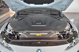 2023款宝马i4 M50