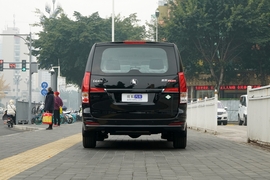 正后