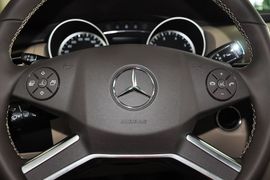 2014款奔驰R320 4MATIC豪华型