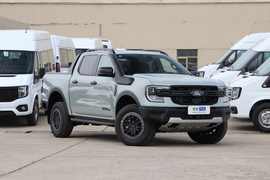 2025款福特游骑侠Ranger 沙狐特别版 柴油