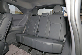 2024款丰田赛那SIENNA 2.5L混动 豪华福祉版