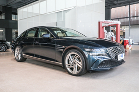 2024款捷尼赛思G80 2.5T 后驱旗舰版