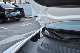 2025款特斯拉Model Y 后轮驱动 首发版