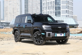 2025款方程豹 豹8 智勇豪华版 6座