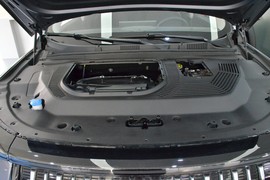 2024款捷途X90 PRO 2.0T DCT尊贵版 5座