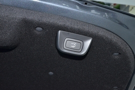 2024款零跑C01 增程版 316尊享版