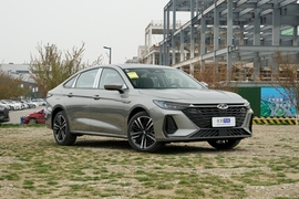 2025款奇瑞艾瑞泽8 2.0T DCT劲