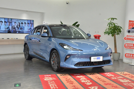 2025款智己LS6 超强性能灵蜥智享剧院版