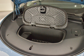 2025款智己LS6 超强性能灵蜥智享剧院版