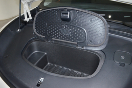 2025款智己LS6 灵蜥智驾剧院版