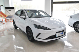 2025款比亚迪海豹05 DM-i 智驾版 55KM尊贵型