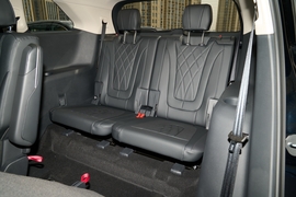 2024款红旗HS7 PHEV 2.0T 两驱旗享版 6座