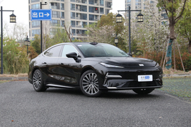 2025款吉利银河星耀8 130km EM-P 星舰版