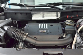 2025款凯迪拉克XT6 2.0T 六座四驱豪华行政经典版