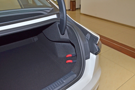 2025款林肯Z 2.0T 尊逸混动版