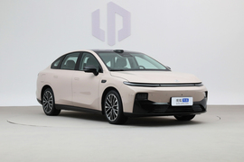 2026款零跑B01 650激光雷达版