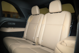 2025款理想L8 Pro 智能焕新版