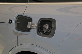 2025款理想L8 Pro 智能焕新版