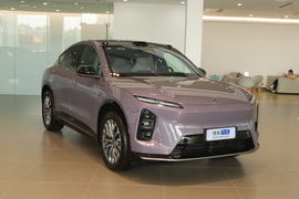 2025款蔚来EC6 75kWh